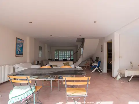 Casa en Venta en Villa del Parque, USD 450.000