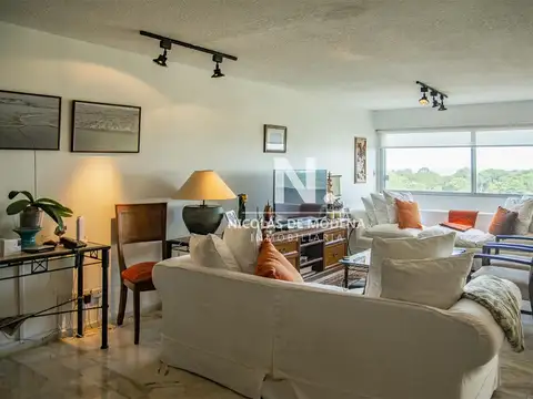 Departamento en Venta de 4 dormitorios