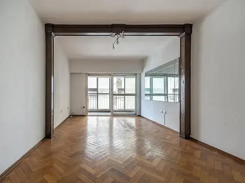 Venta Departamento 3 ambientes Amplio Luminoso Al Contrafrente Parque Rivadavia Caballito