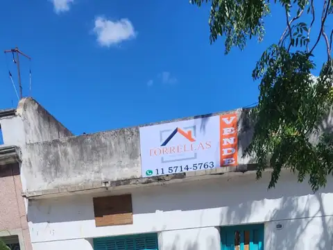 Casa en venta en Villa Santa Rita  lote propio Ideal para construir 5 pisos de 110m2