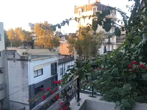 Av Brasil 700, Piso 5°