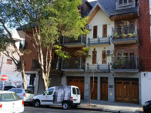 PH, 5 ambientes c/ Cochera - Barracas