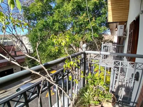 PH, 5 ambientes c/ Cochera - Barracas