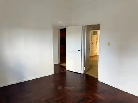 Departamento  en Alquiler en Valentín Alsina, Lanús, G.B.A. Zona Sur