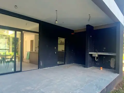 Casa en Venta 1 año