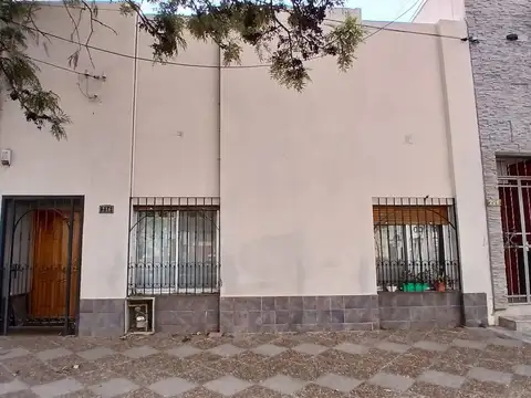 Propiedad a reciclar en el centro de Gral. Alvear