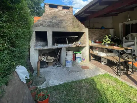Casa 4 ambientes Pilar ACEPTA PERMUTA