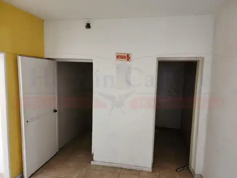 CASA A REFACCIONAR EN EL CENTRO DE MORENO