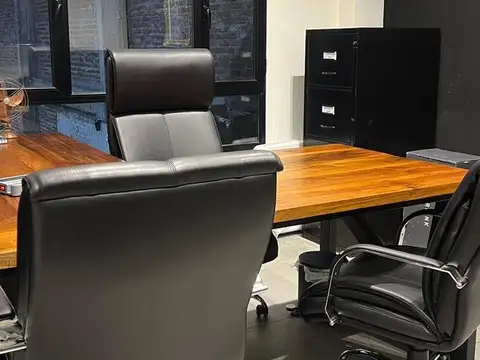 Galpón de dos naves estratégico