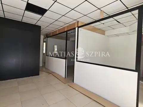 Alquiler de increible oficina en Parque leloir