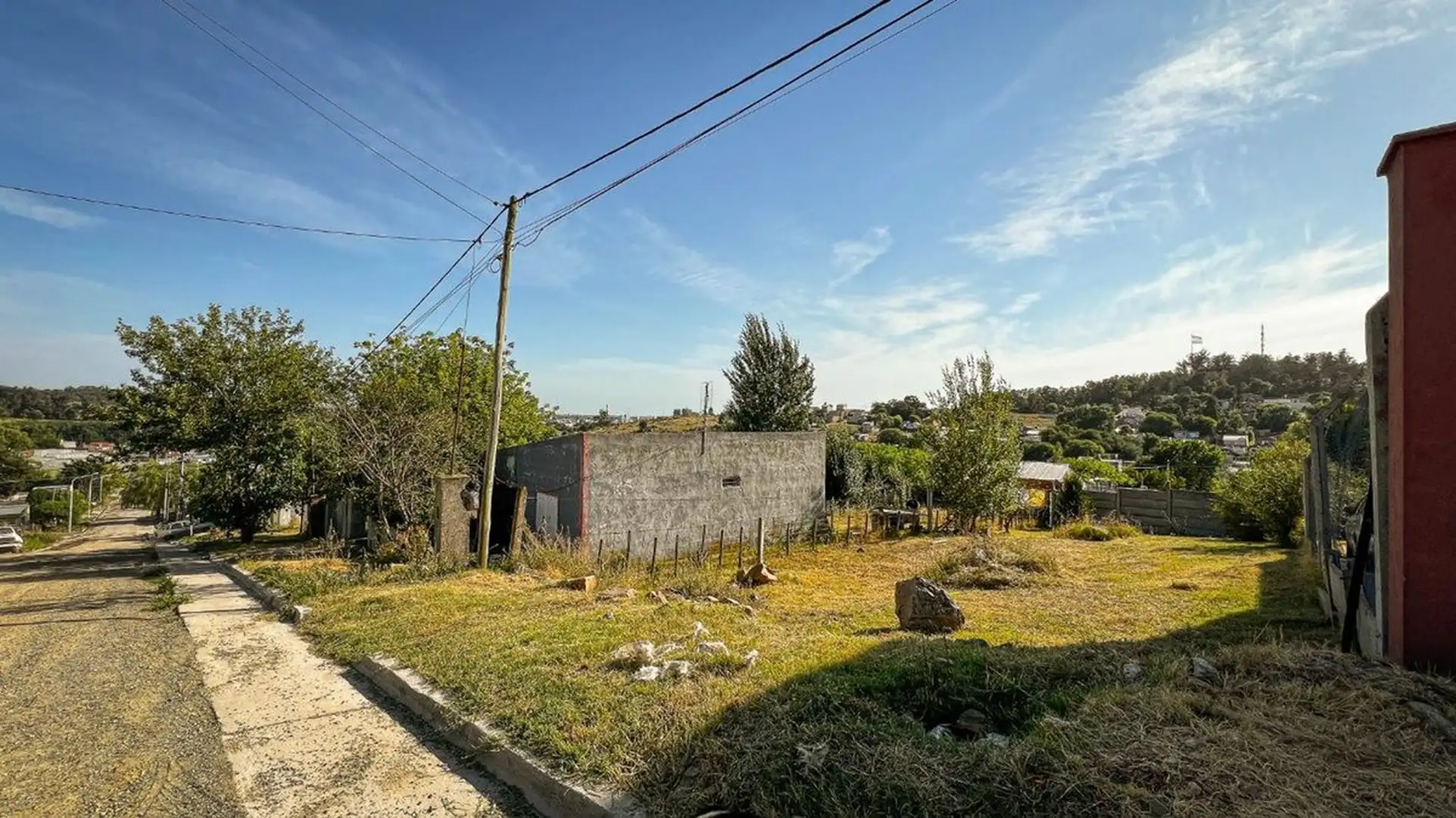 Terreno en venta 290m² en Villa del Parque, con servicios