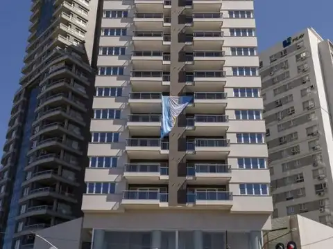 COCHERA EN VENTA - TORRE LE COIN