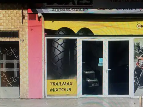 Muy Buen Local en alquiler  de 60 m2 con baño .