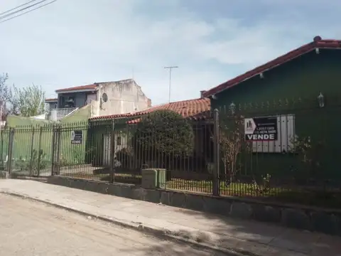 Venta Casa Chalet 5 ambientes en Ciudad Evita