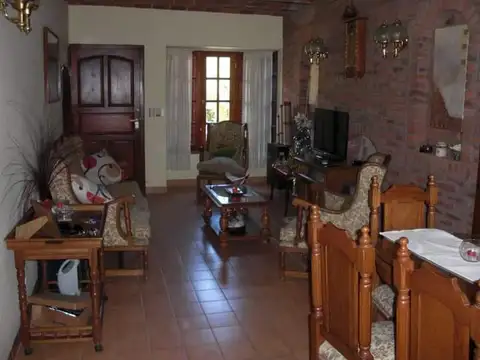 Depto Tipo Casa 4 ambientes con 3 baños
