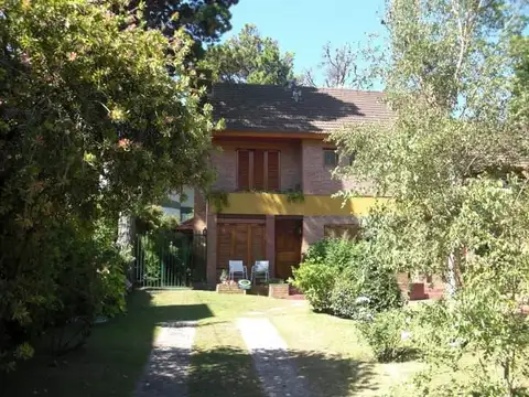 Depto Tipo Casa en Venta de 4 ambientes