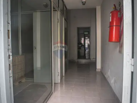 Galpon en Venta en Crucesita, USD 150.000