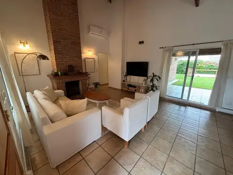 Casa en Alquiler 22 años