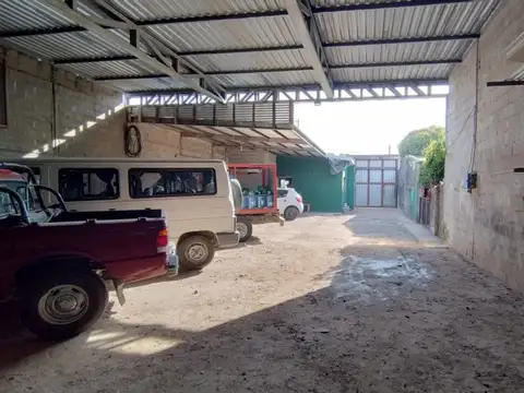 Galpon en Venta en Parque Liceo, USD 48.500