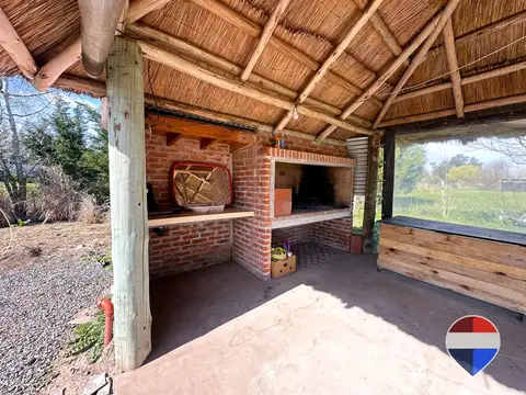 CASA EN VENTA EN CAÑUELAS CON PILETA