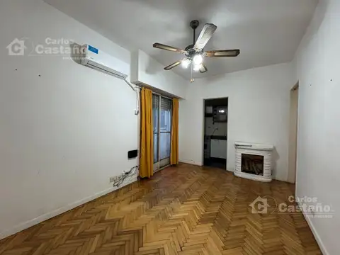 Exc. Zona, 3 Amb. en P.B ,2 Patios a 3/C de Av. Maipú.