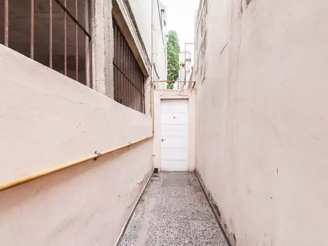 Depto Tipo Casa 3 ambientes con 2 baños