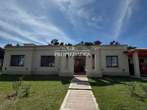 Venta de Casa 6 AMBIENTES en Casuarinas del Pilar, Pilar