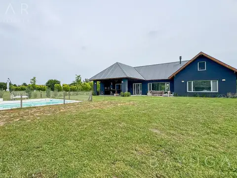 Casa en Alquiler de 3 dormitorios