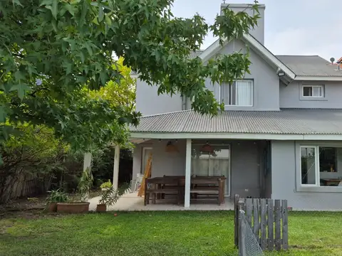 Casa en Venta de 4 dormitorios