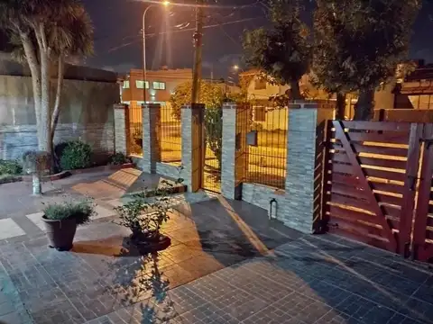 Casa en Venta al Oeste