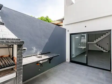 Venta Ph 3 amb estrenar, patio, terraza y parrilla
