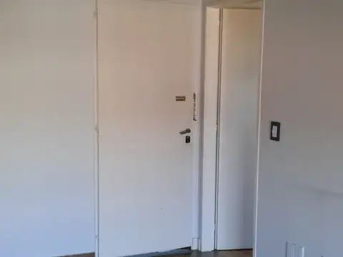 Departamento en Alquiler en Temperley, $ 450.000