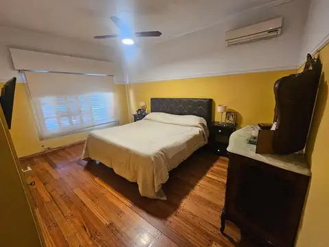 Casa 4 Ambientes en Villa Sarmiento
