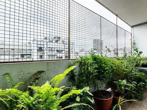 Departamento 4 ambientes con 2 baños
