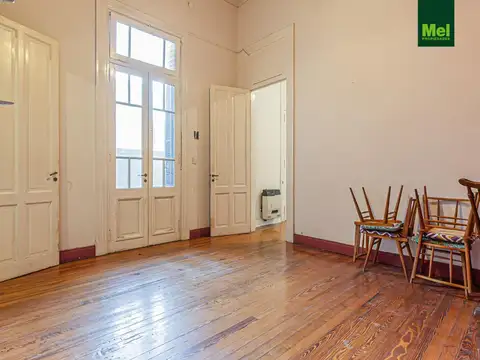Depto Tipo Casa 4 ambientes con 2 baños