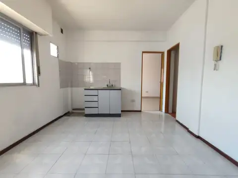 Salvador Soreda 6300