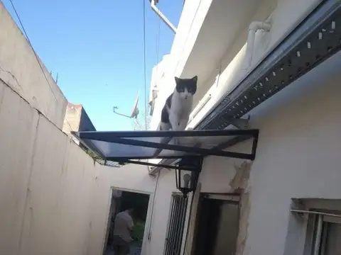 Venta de Lote con 4 departamentos