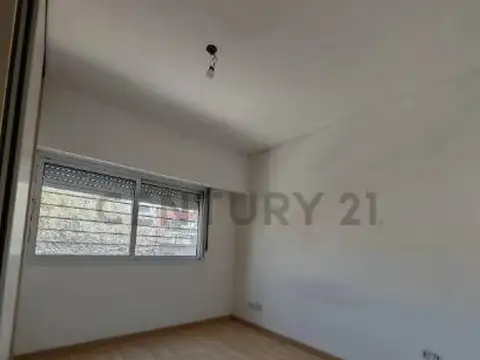 Venta Semi Piso 2 Ambientes En Villa Urquiza
