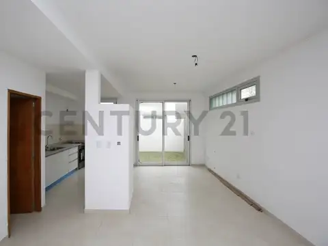 Calle 11 entre 517 y 518 1400, Piso 0