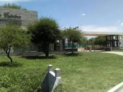 Venta LOTE 400MTS VILLA CATALINA B CERRADO E53