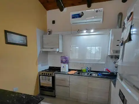Casa 3 ambientes con 2 baños