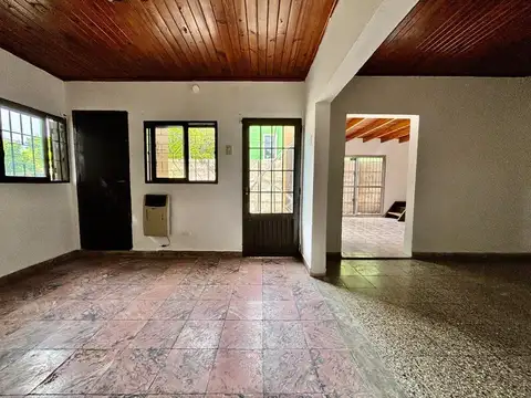Casa en Venta en Los Hornos, USD 65.000