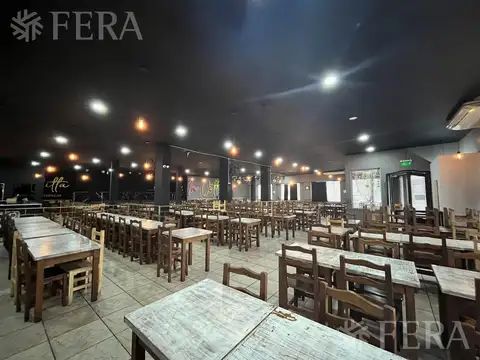 Local en Venta en Sarandi, USD 550.000