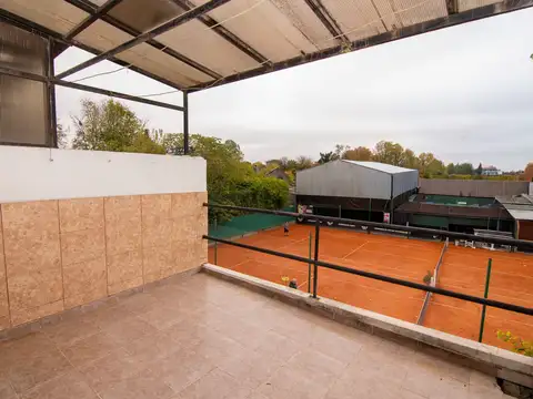 Venta Villa Luzuriaga PH 3 ambientes sin expensas