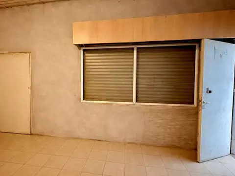 VENTA EN BLOCK GALPON + LOCAL + DEPTO PA EN ZARATE