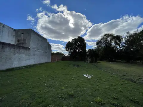Terreno en Venta en Libertad Oeste, USD 16.000