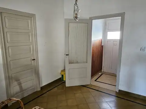 Abasolo 288 , Piso 0