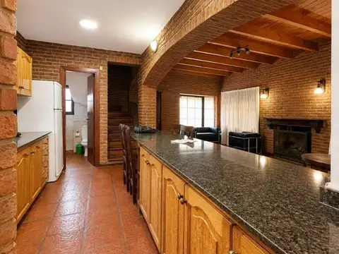 Casa en Alquiler de 3 dormitorios