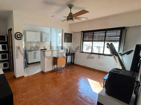 DEPARTAMENTO EN VENTA DE 2 AMBIENTES CON TERRAZA PROPIA - PALERMO