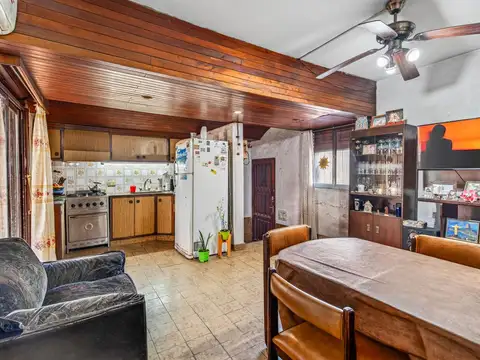 Depto Tipo Casa en Venta de 5 ambientes